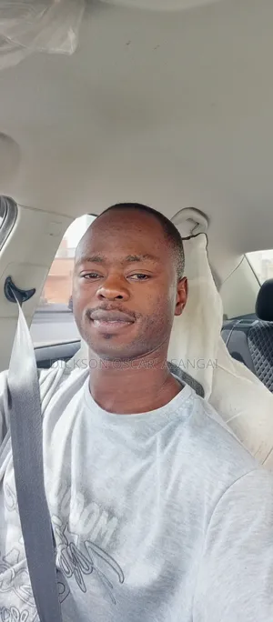 Ex Gulf 5 Year 4 Month Experience as a Driver. Thank You