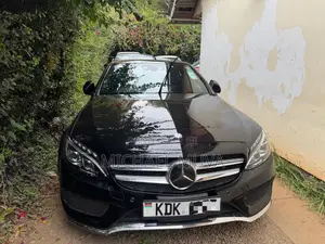 Mercedes-Benz C200 2015 Black