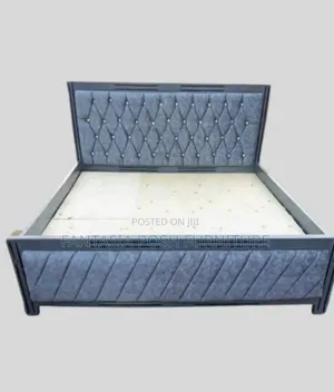 Mocket and Wood Bed Frame Size 5 by 6