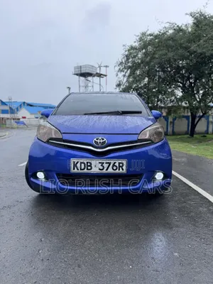 Toyota Ractis 2013 Blue