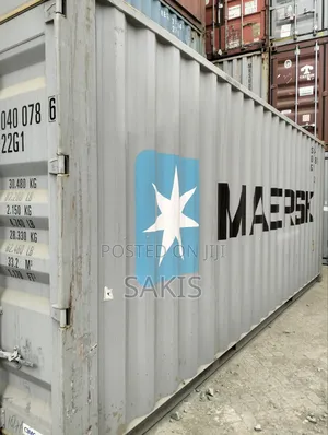 40ft Empty Cargo/Shipping Containers!