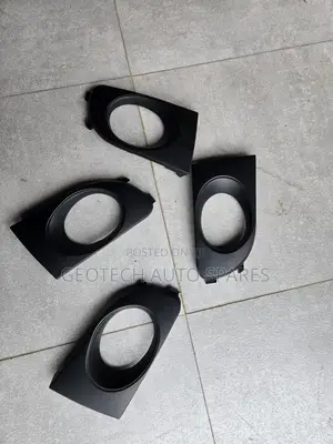 Nissan Bluebird Foglights Covers