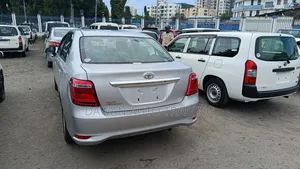 Toyota Axio 2018 Silver