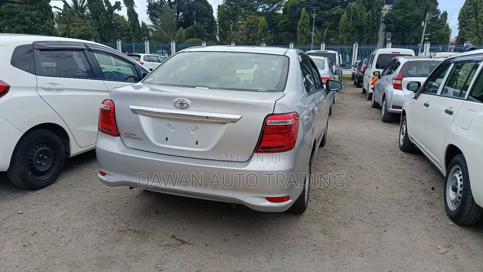 Toyota Axio 2018 Silver
