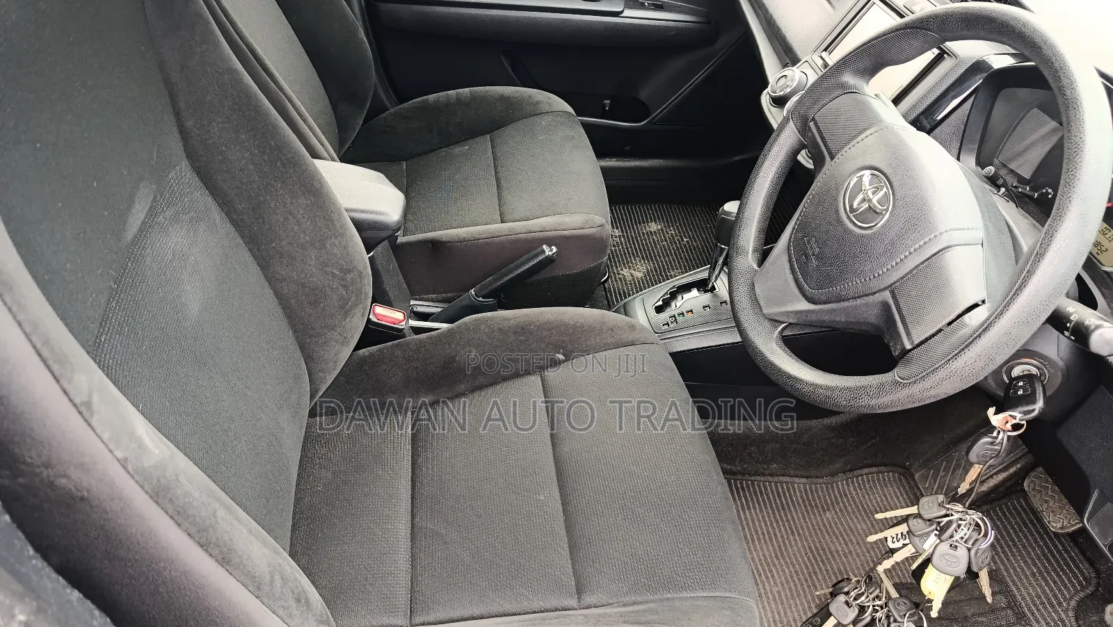 Toyota Axio 2018 Silver