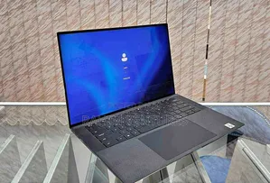 Laptop Dell Precision 5550 16GB Intel Core i7 SSD 512GB