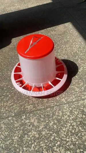 10kg Manual Plastic Chicken Feeder