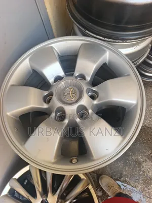 Size 16 Inch Toyota Prado / Hilux Sport Rims