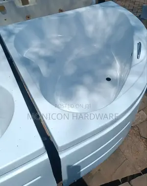 Corner Bathtub