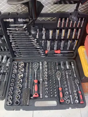 Industrial 142 Piece Tools Set Machine