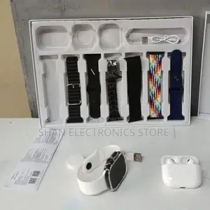 Brand New I20 Ultra Max Suit 10 in 1 Set Smartwatch