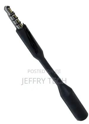 3.5mm 4 Conductor TRRS Male to Female Port Flexible Adapter