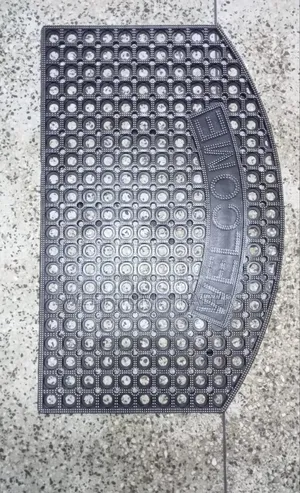 Heavy Outdoor Mat
Size 50*80
Cm