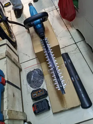 Hedge Trimmer Cordless