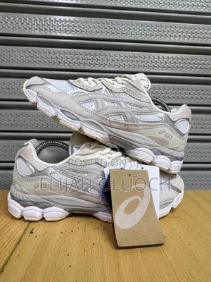 Ascis Gel -Nyc White Oyster Grey Is Now Accessible
