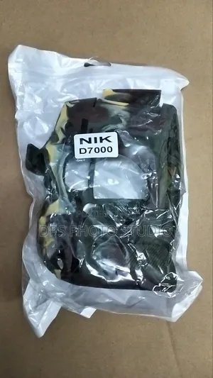 Silicone Case for Nikon D7000 Digital SLR Camera.