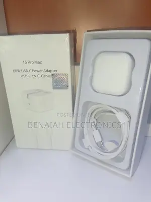 White iPhone 15 Pro Max Charger 60 Watts Adapter Usb-C to C