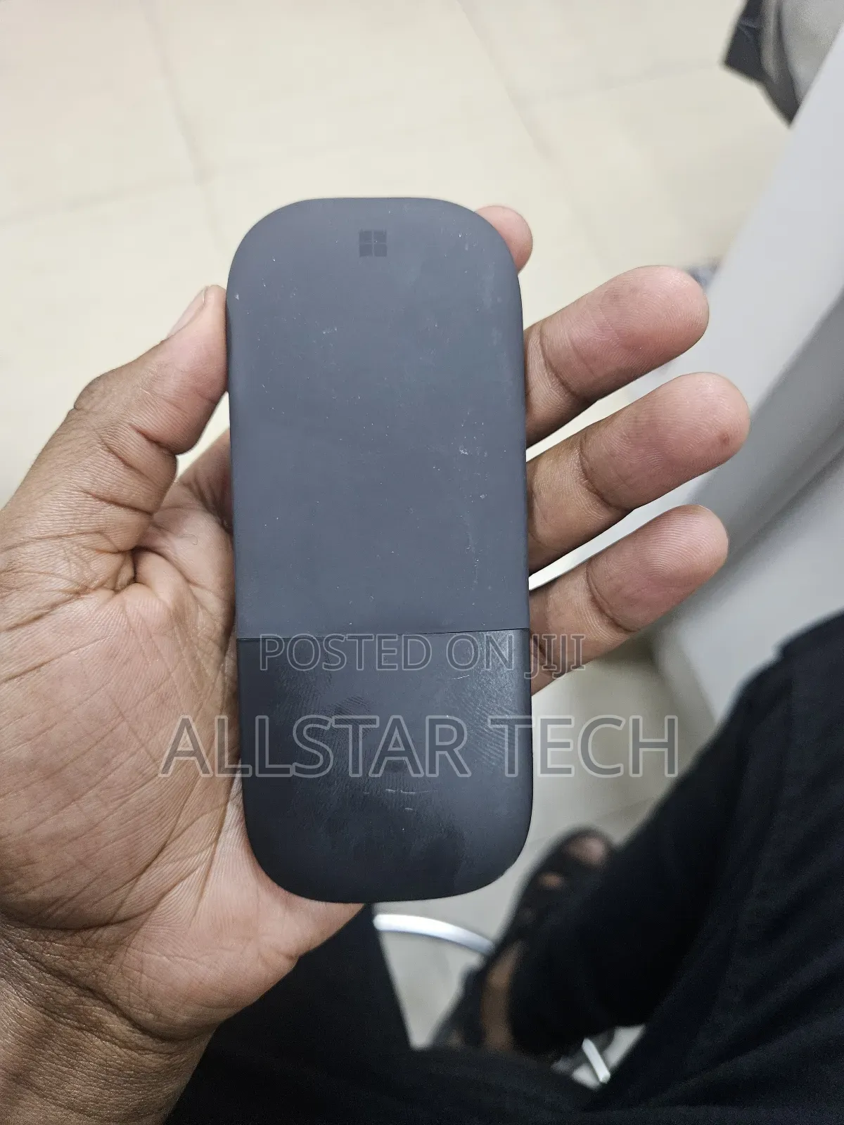 Pre Owned Microsoft Arc Mouse