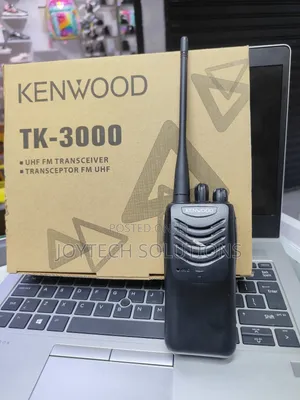 Kenwood Uhf Fm Transceiver Walkie Talkie Radio