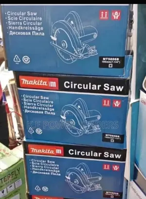 Makita 9 Inch Circular Saw