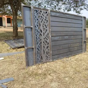 Effortless Access – Premium Steel Sliding Gates!