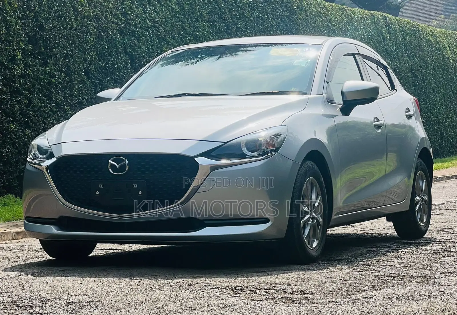 Mazda 2 2020 Silver