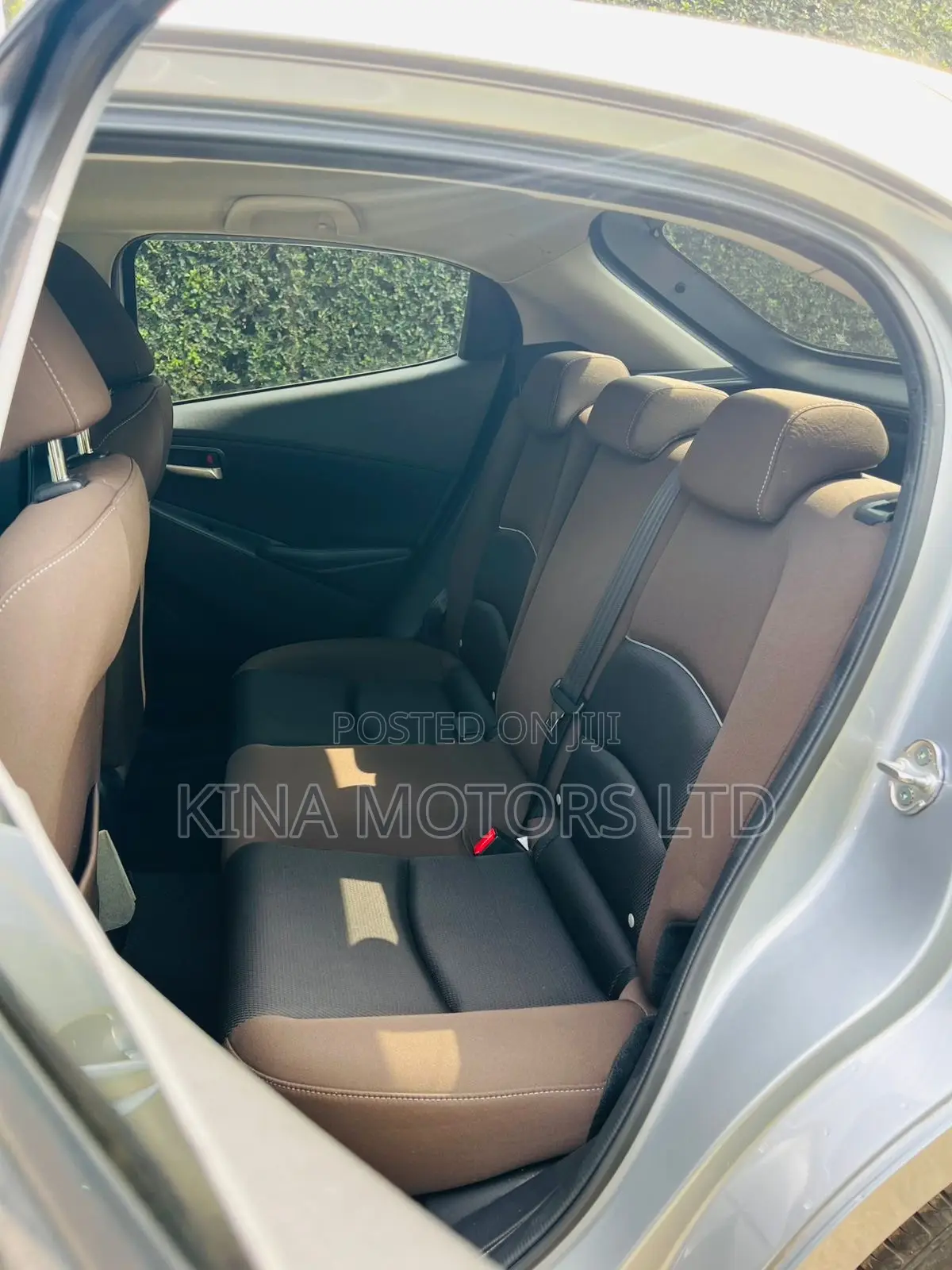 Mazda 2 2020 Silver