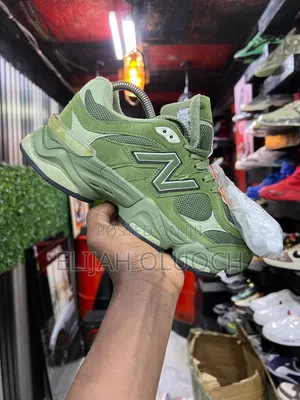 New Balance 9060 Green