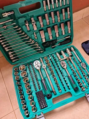 216pcs Mechanical Toolbox