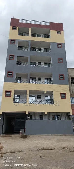 2bdrm Block of Flats in Kamakis Estate for sale