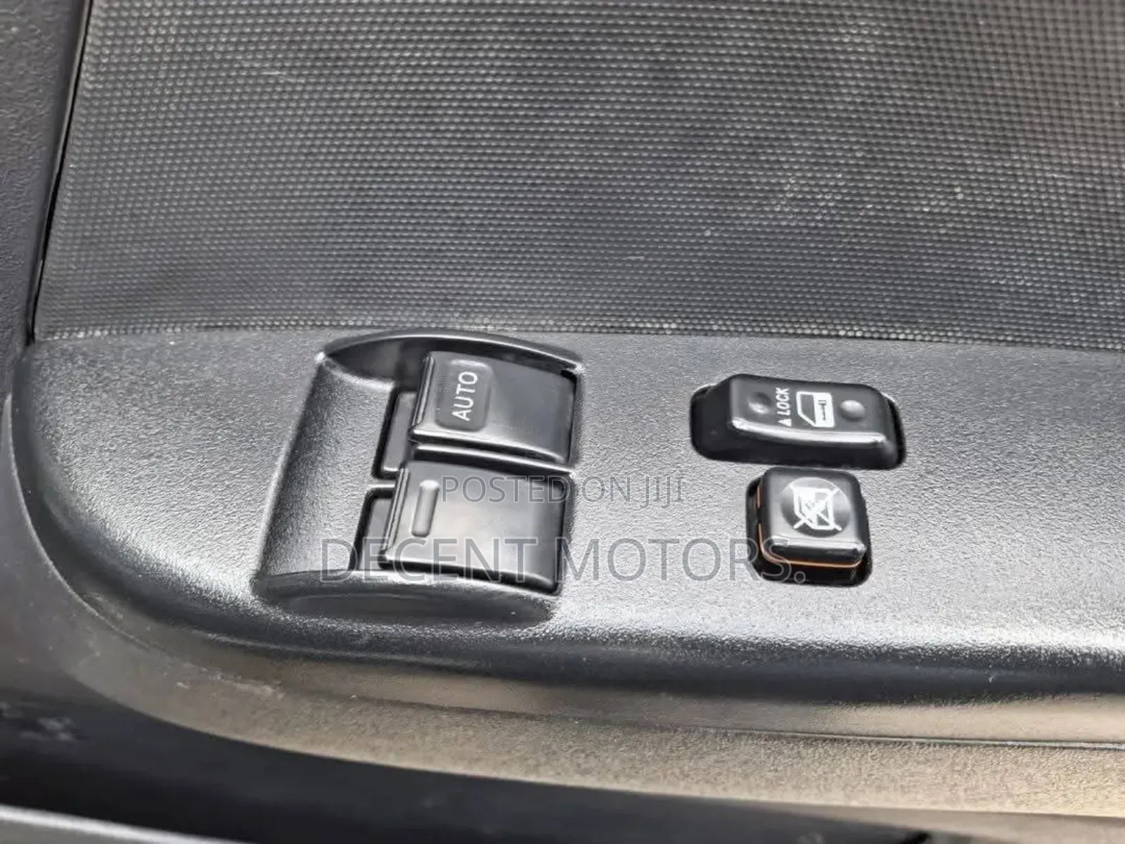 Toyota HiAce 2019 Silver