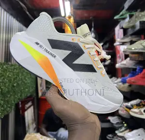 New Balance Unisex Gym Trainers