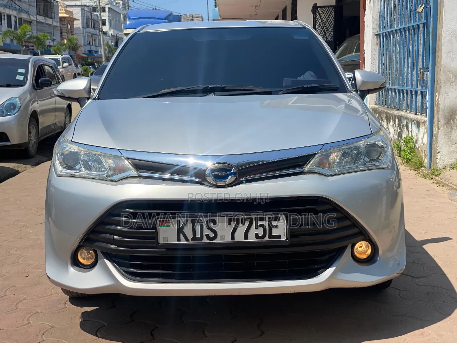 Toyota Axio 2017 Silver