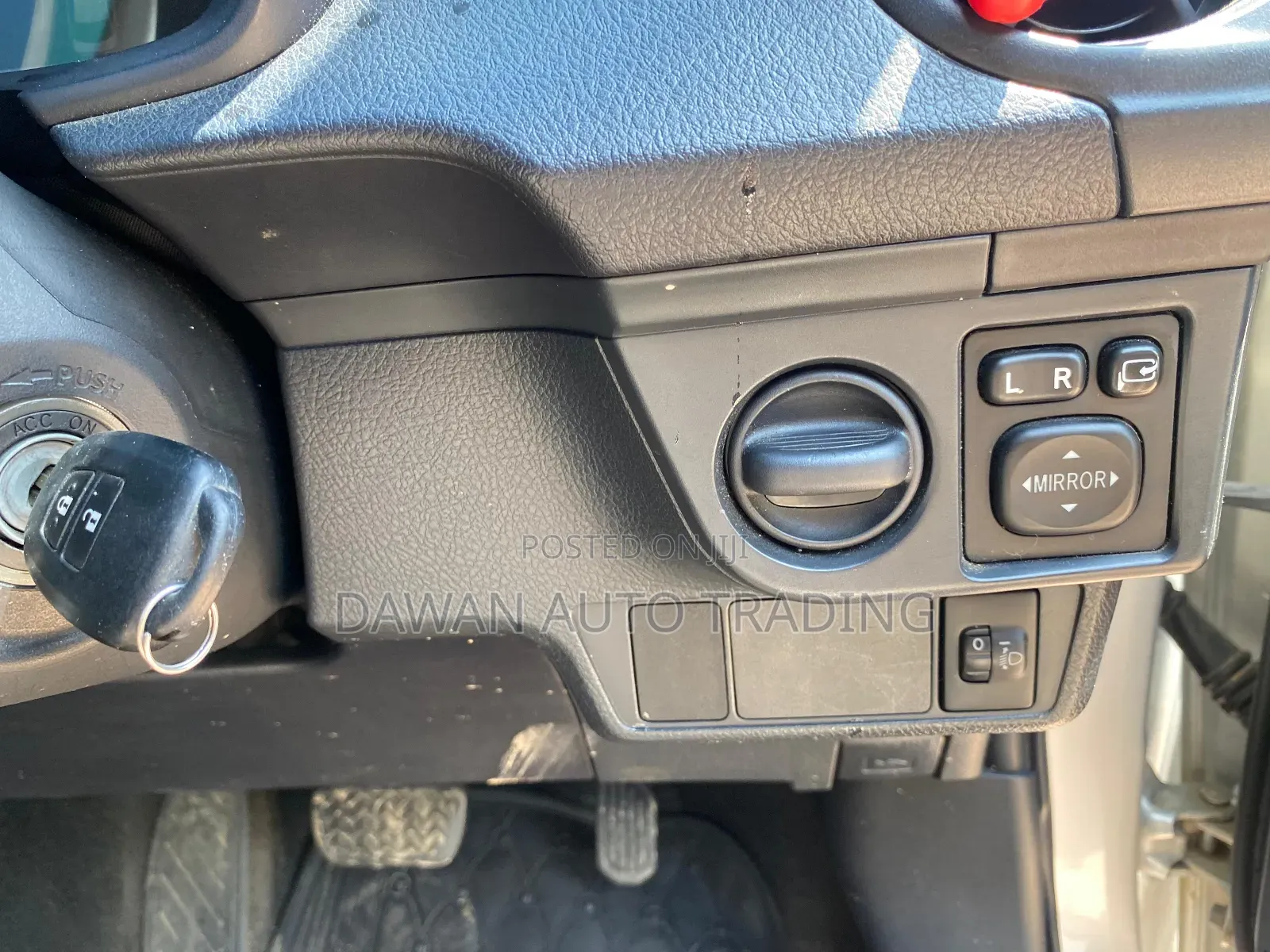 Toyota Axio 2017 Silver