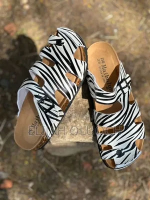 Pure Leather (Maibulun)Cork Sandals Black and White