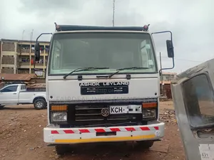 Ashok Leyland Tipper 2518 2016 Model