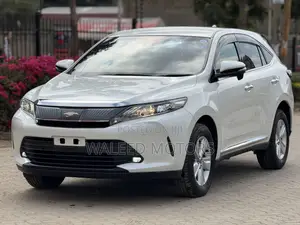 Toyota Harrier 2.0 2019 Pearl