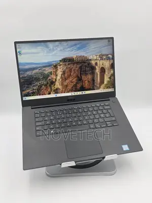 Laptop Dell Precision 5540 32GB Intel Core I7 SSD 512GB