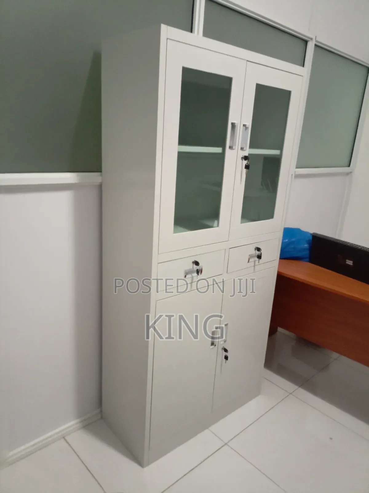 Reception Cabinet Metallic Cabinet