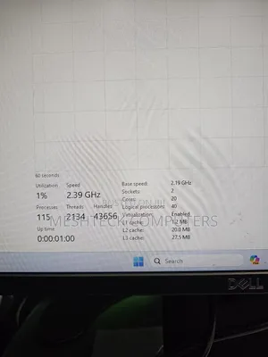 Desktop Computer Lenovo ThinkStation P720 32GB Intel Xeon SSD 1T