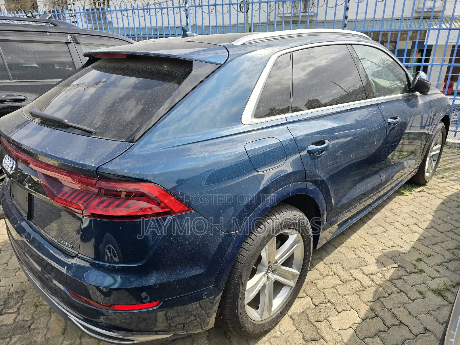 Audi Q8 2021 Blue