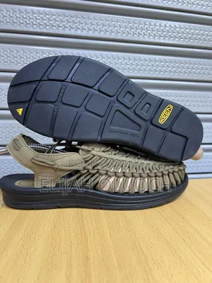 Keen Uneek Og Dark Olive and Black,White Sandal I