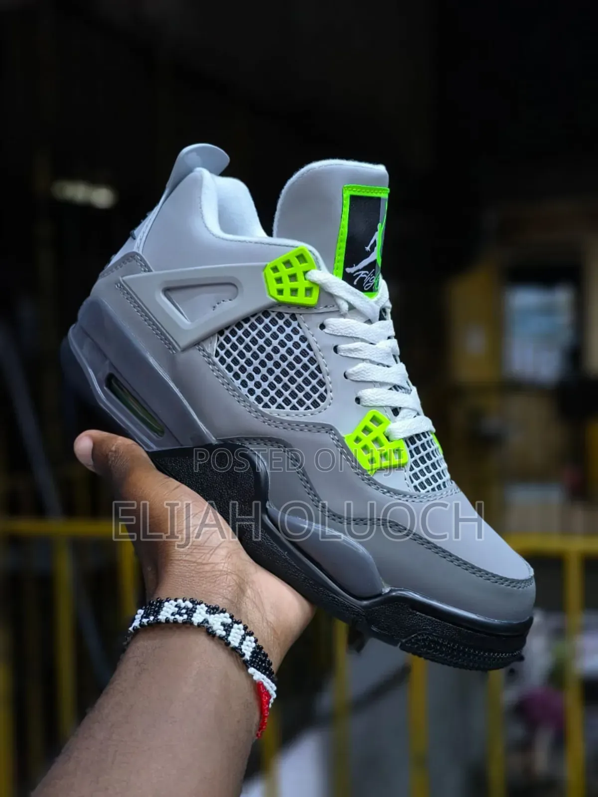Air Jordan 4 Retro Se Cool Grey Neon
