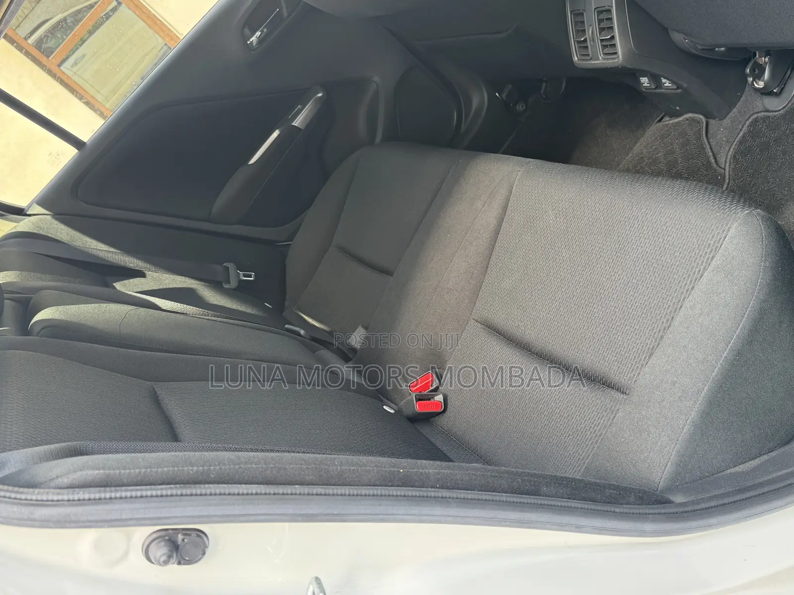 Honda Grace 2019 White
