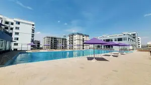3bdrm Apartment in Gateway Mall Area for sale