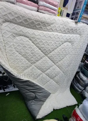Warm Heavy Sherpa Blanket Available