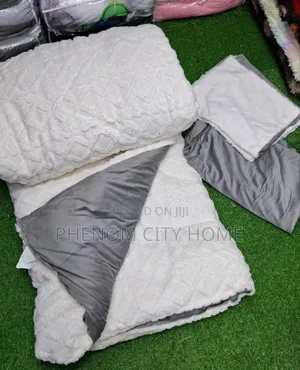 Warm Heavy Sherpa Blanket Available