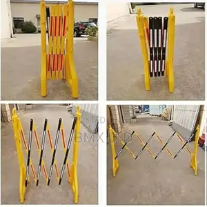 Telescopic Plastic Crowd Control Barrier With Reflectors