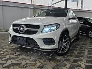 Mercedes-Benz GLE-Class GLE 350d 4MATIC 2019 White