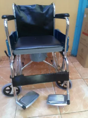 Wheelchair With Commode Seat; Standard  Wheelchair:Stcw002
